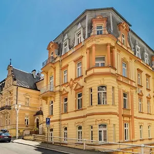 Apartmán Na Karlovarské Ul, Mariánské Lázně